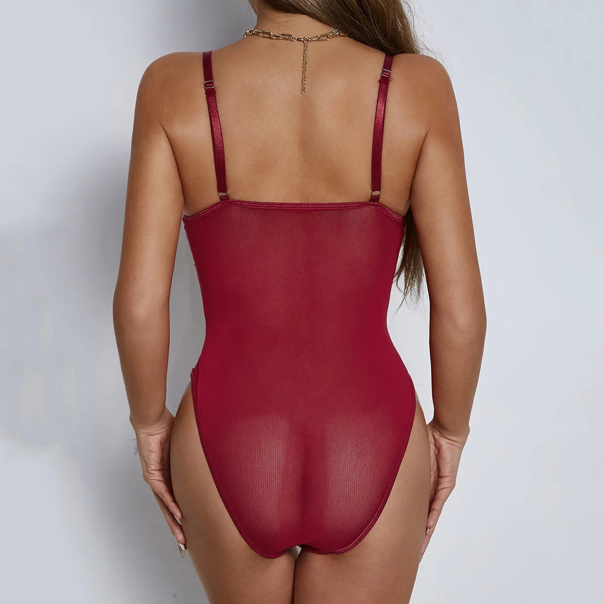 Modelujące body push-up - Moda