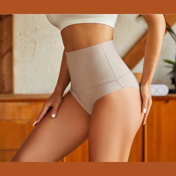 Bezszwowa bielizna modelująca - Costura